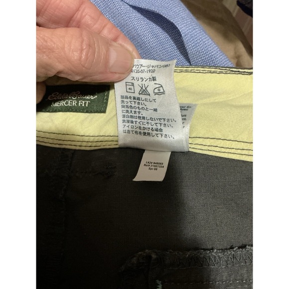 Eddie Bauer Mercer Cargo Cropped Pants Ripstop Gray 12 Hiking Performance - Picture 3 of 6